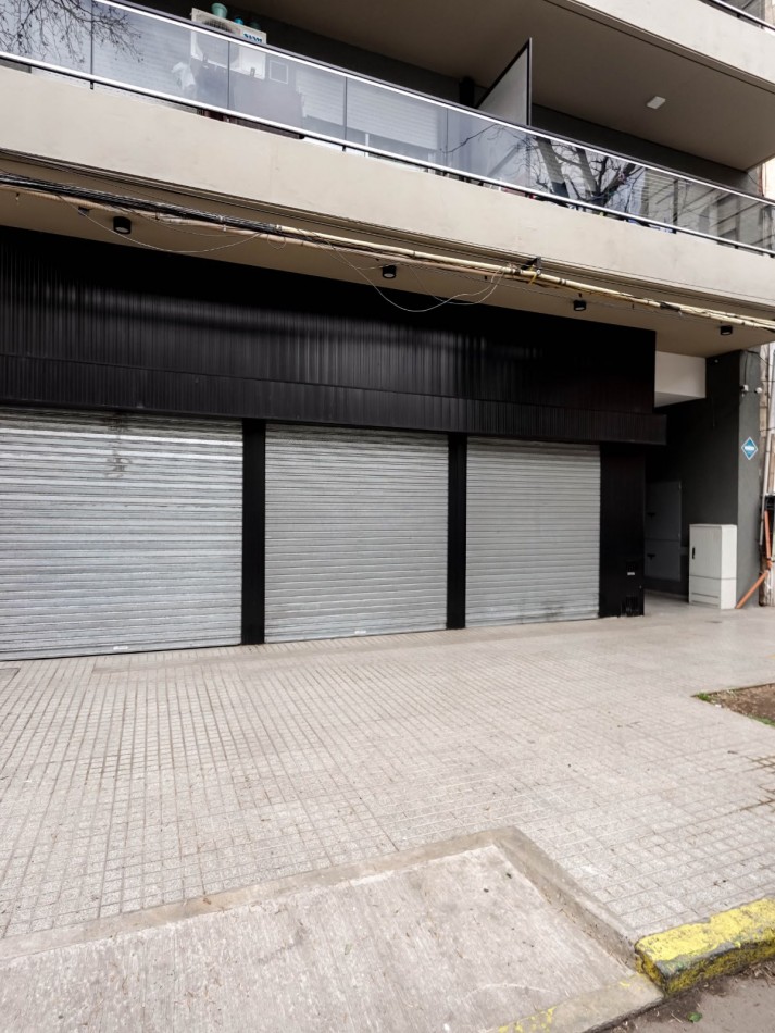 PICHINCHA /ECHESORTU VENTA LOCAL/ OFICINA/ CONSULTORIO VERAMUJICA Y CORDOBA