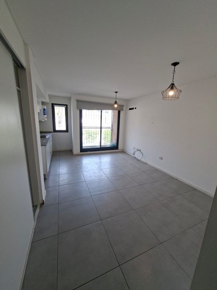 ALTO ROSARIO!! VENTA MONOAMBIENTE EN CALLE CORVALAN AL 500 FRENTE A CONDOS REFINERIA