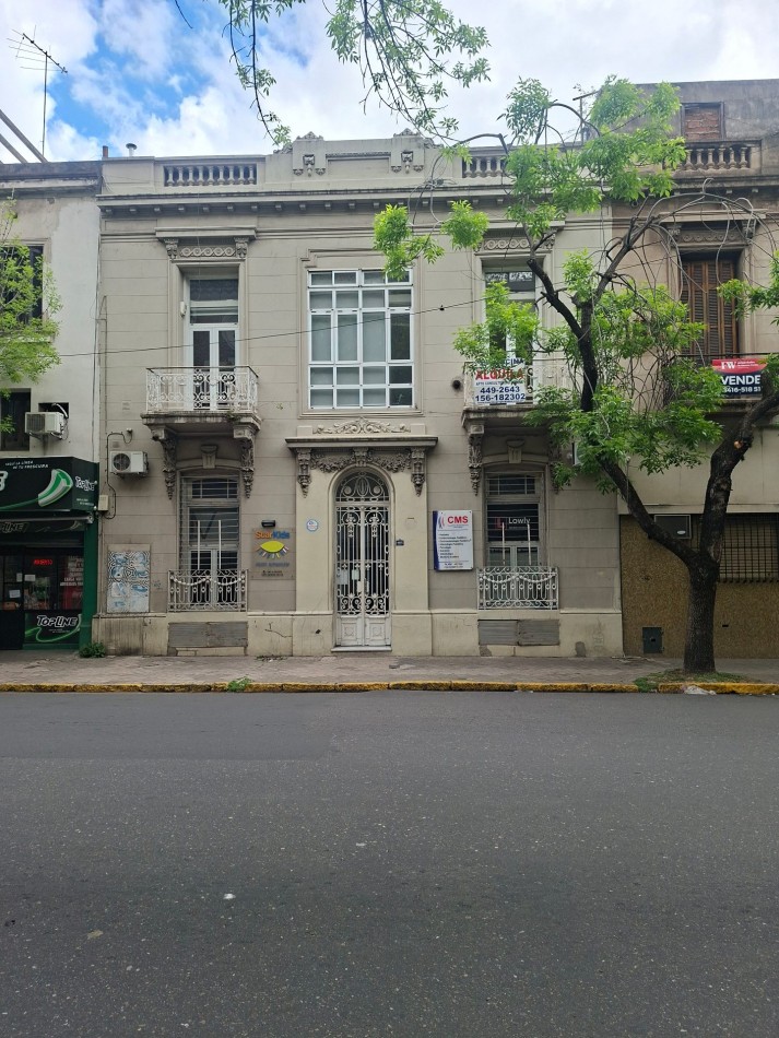 LOURDES VENTA CONSULTORIO/OFICINA SAN LUIS Y OROÑO