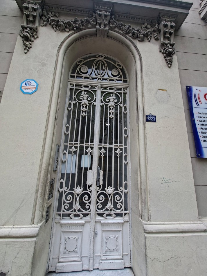 LOURDES VENTA CONSULTORIO/OFICINA SAN LUIS Y OROÑO