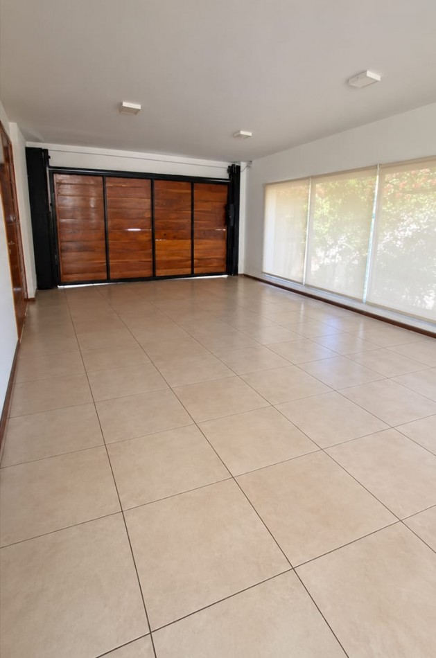 LOS ALAMOS CLUB DE CAMPO VENTA CASA 5 DORMITORIOS