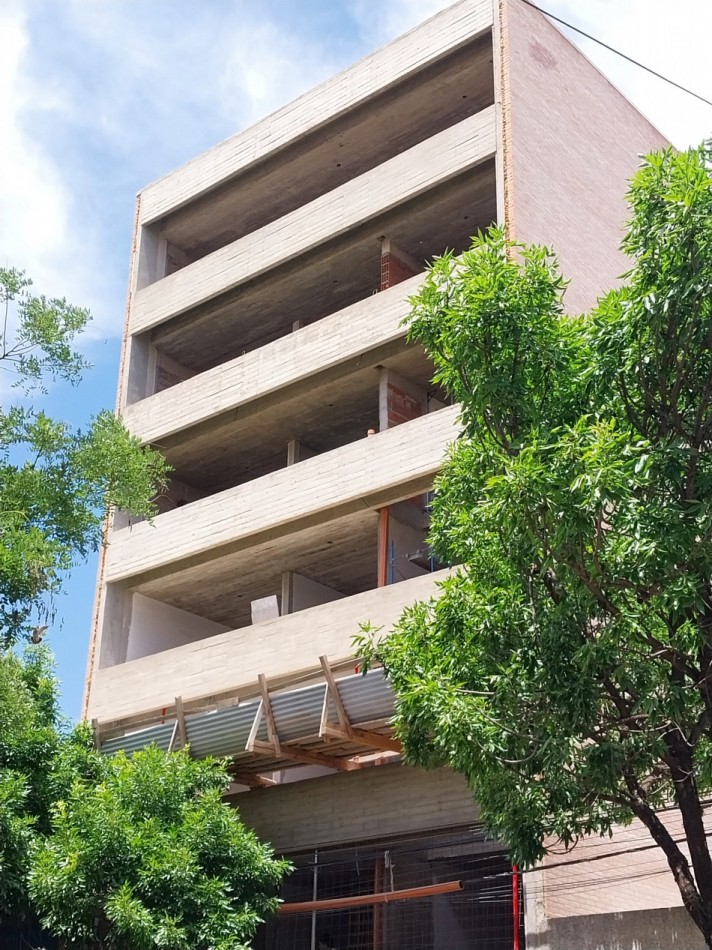 Venta Departamento dos Dormitorios contrafrente piso 6  terraza exclusiva Ituzaingo y Roca  Entrega  2025 Finaciacion!!!!!