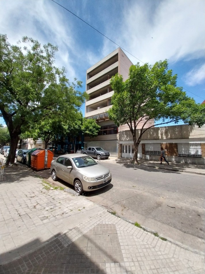 Venta Departamento dos Dormitorios contrafrente piso 6  terraza exclusiva Ituzaingo y Roca  Entrega  2025 Finaciacion!!!!!