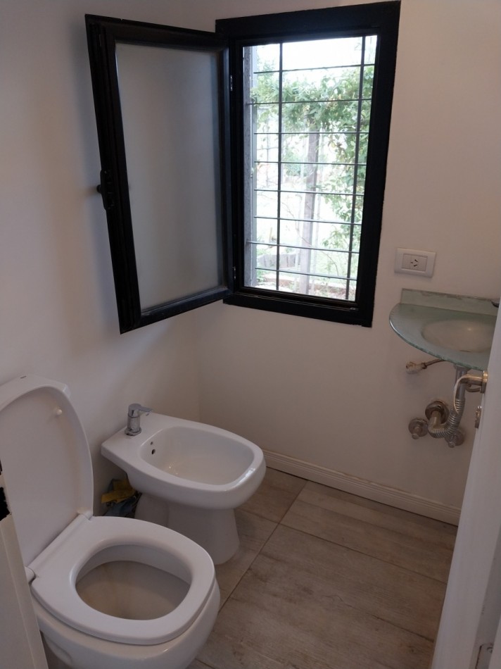 ALQUILER PERMANENTE CASA TRES DORMITORIOS CON PILETA DON MATEO ETAPA 1