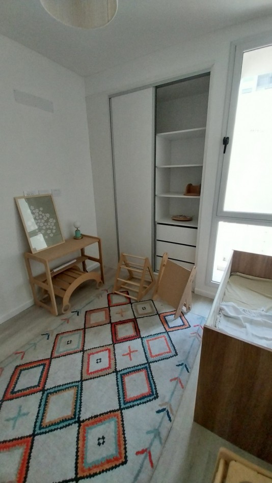  A METROS DE TRIBUNALES!!!! VENTA CASA TRES DORMITORIOS PASILLO BALCARCE Y ZEBALLOS ESTRENAR