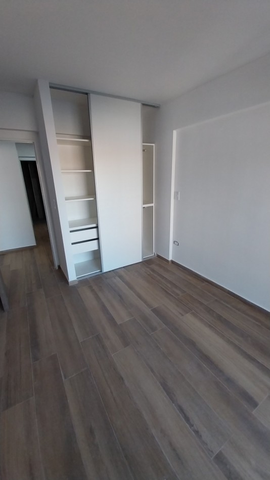 PICHINCHA! VENTA DEPARTAMENTO DOS DORMITORIOS CORDOBA Y SUIPACHA ESTRENAR
