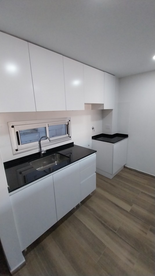 PICHINCHA! VENTA DEPARTAMENTO DOS DORMITORIOS CORDOBA Y SUIPACHA ESTRENAR