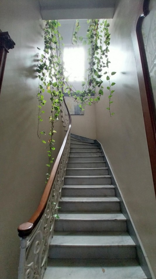 VENTA CASA 7 DORMITORIOS SARGENTO CABRAL  Y EL RIO IDEAL INSTITUCIONES, CONSULTORIOS, INSTITUTOS....