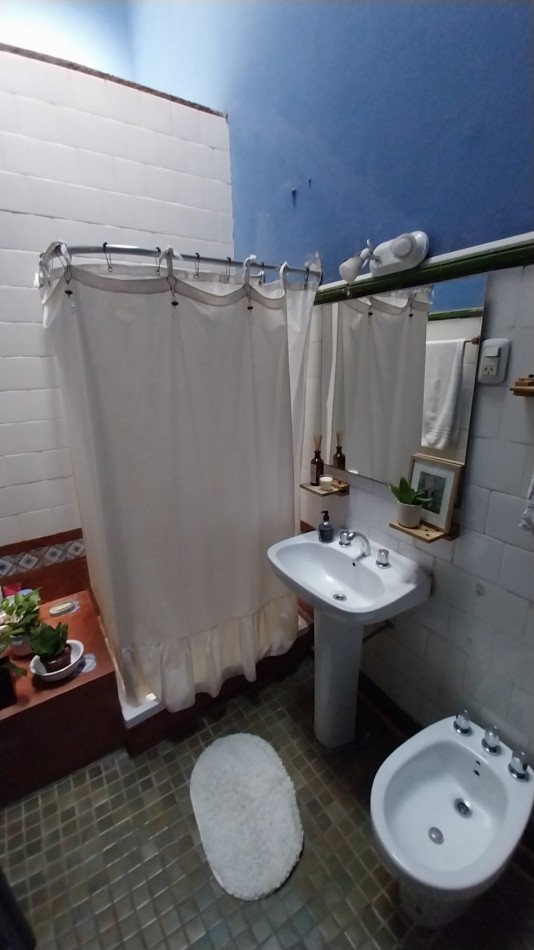 VENTA CASA 7 DORMITORIOS SARGENTO CABRAL  Y EL RIO IDEAL INSTITUCIONES, CONSULTORIOS, INSTITUTOS....