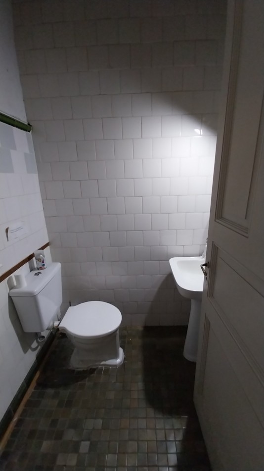 VENTA CASA 7 DORMITORIOS SARGENTO CABRAL  Y EL RIO IDEAL INSTITUCIONES, CONSULTORIOS, INSTITUTOS....