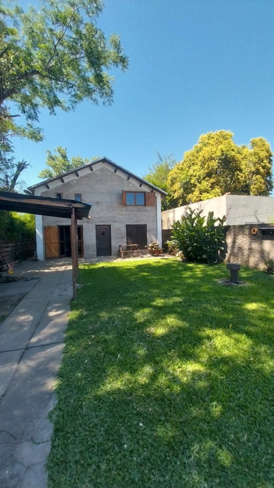 FISHERTON VENTA CASA TRES DORMITORIOS ALIPPI 8800