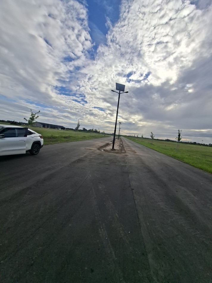 VENTA TERRENO LA FINCA 2  BARRIO PRIVADO FUNES LOTE 241 FUNES FINANCIAMOS !! ENTREGA JULIO 2026