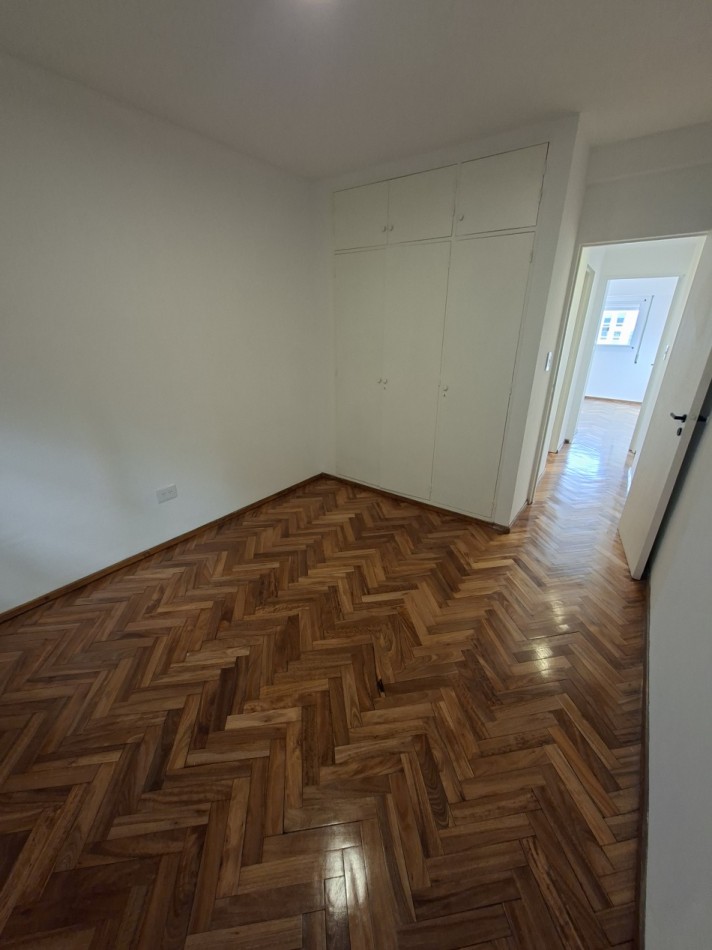 CENTRO VENTA DEPARTAMENTO DOS DORMITORIOS URQUIZA Y SARMIENTO
