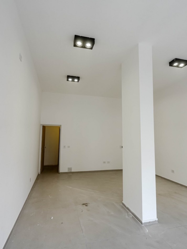 PICHINCHA /ECHESORTU VENTA 5 COCHERAS VERAMUJICA Y CORDOBA