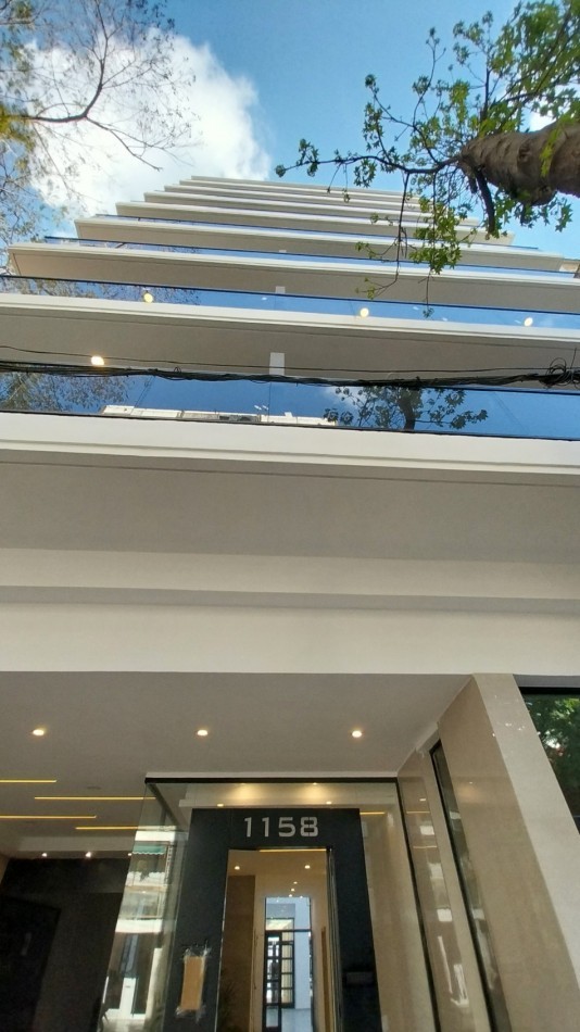 BARRIO MARTIN VENTA DEPARTAMENTO UN DORMITORIO CONTRAFRENTE PISOS 2 Y 5 JUAN MANUEL DE ROSAS Y MENDOZA ESTRENAR