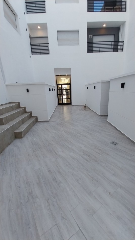 BARRIO MARTIN VENTA DEPARTAMENTO UN DORMITORIO CONTRAFRENTE PISOS 2 Y 5 JUAN MANUEL DE ROSAS Y MENDOZA ESTRENAR